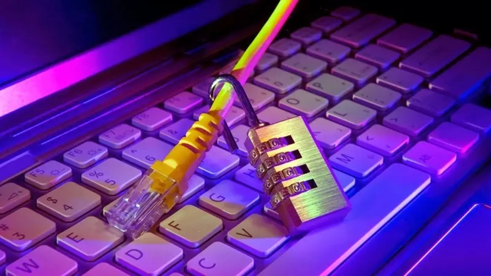 معرفی تکنیک های حمله به پروتکل IPSec و IKE