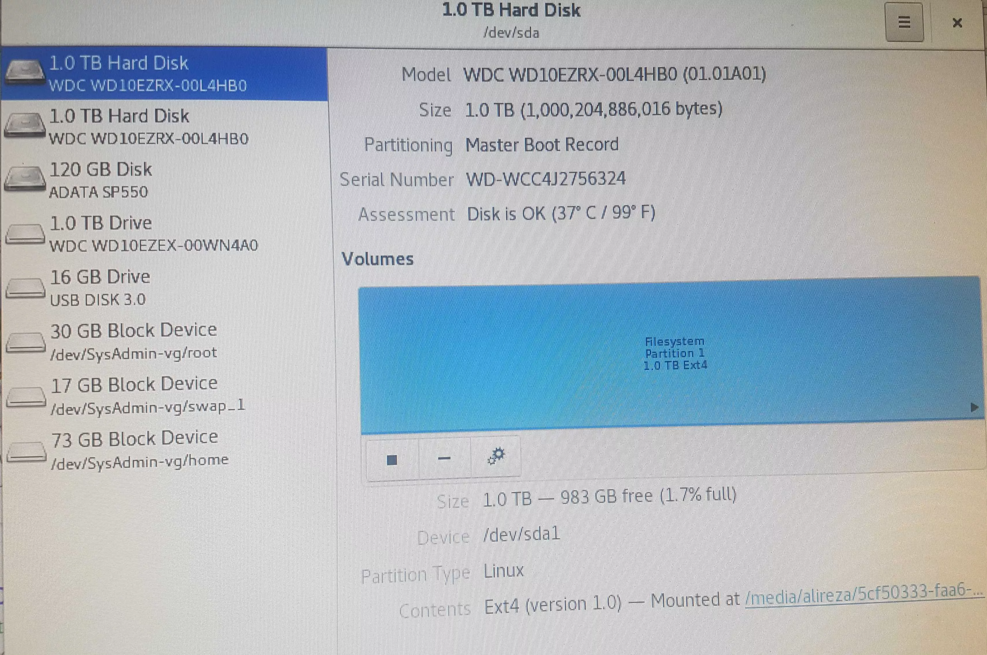 آره پارتیشن بندی شدن و میشه ازشون استفاده کرد حتی
برای بیشترمشخص شدن این هارد هارو ببینید ||https://tosinso.com/files/get/0edcb456-66d9-4dc9-b5e0-67ccc75e277a||||https://tosinso.com/files/get/c3ad372d-c6fc-4222-b8a1-baa9a4c80f9a||||https://tosinso.com/files/get/609dbcc7-8453-4071-afb7-9dcbac1b370b||

این سه تا هاردی که موجود هست و اونم یک هارد دیگه که روش os نصب شده 
من مشکلم این هست که چرا هارد هارو توی قسمت other locaion نشون میده
||https://tosinso.com/files/get/b21748f7-bab0-41c9-b3ec-1e3125366cda||
