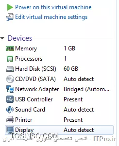 با سلام 
طبق شکل زیر اگر network adapter در ماشین مجازی نداری ||http://network.tosinso.com/files/get/3dc2e23a-eec4-44ea-bea0-e2785ecc4e58||
از قسمت edit virtual machine settings آنرا add کنید .
موفق باشید. 