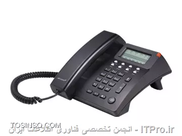 سلام دوستان، هفته پیش با یه شرکت قرارداد بستم تا براشون VoIP اجرا کنم، با کلی تعریف کردن از و خودم ارائه 2 تا نمونه کار، بالاخره کارو شروع کردم و چون هزینه براشون مهم بود تو همه تجهیزات صرفه جویی کردم و گوشی ATCOM AT810 براشون تهیه کردم. ولی موقع پیاده کردن سیستم به مشکل بدی برخورد کردم، گوشیا بعد از یه 30-40 دقیقه هنگ میکردن و باید خاموش روشنشون میکردم تا دوباره کار کنن. چون هر 11 تا گوشی همزمان این بلا سرشون میومد من به همه چی شک کردم الا گوشیا، خلاصه اینکه از Asterisk Card گرفته تا برد سرور الاستیکس و غیره رو دونه دونه تست کردم، 3 بار مجدد الستیکس و نصب کردم و تنظیماتشو انجام دادم و گوشیارو کانفیگ کردم، بدتر اینکه وقتی اونا هنگ میکردن سافت فونم جواب نمیداد.

||http://tosinso.com/files/get/415180dd-740f-4571-97c9-688818596fed||

بالاخره یکی از گوشیارو آوردم به محل کار اصلیم و اونجا تست کردم، دیدم همون بلارو سر شبکه اونجام آورد، بعد یکی از گوشیای محل کار اصلیمو رو سرور این پروژم کانفیگ کردم دیدم مشکلی نداره، بعد دونه دونه گوشیارو امتحان کردم، دیدم همشون مورد دارن.چون حتی موقع هنگ کردن هم گوشیا پینگ داشتن فک کردم مورد باید نرم افزاری باشه سر این بود که فریم ویر شونو آپدیت کردم و مشکلشون حل شد. بعد تو سایت ATCOM دنبال این گشتم که چیزی راجع به موضوع نوشته یا نه، که دیدم خبری نیست.جالب اینکه شرکتی که گوشیارو بهم فروخته امروز زنگ زده سوال میکنه گوشیا مورد داشتن یا نه!؟ که یعنی فقط این بلا سر من نیومده. الان دارم دنبال ایراد فریم ویر گوشیا میگردم، اگه چیزی پیدا کردم حتما اطلاع میدم.