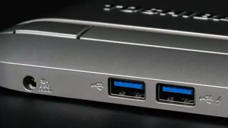USB چیست؟ معرفی پورت و انواع درگاه USB