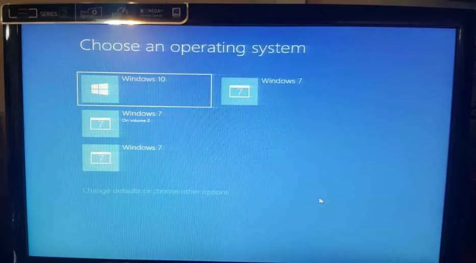 سلام وقت بخیر
دوستان من یک ویندوز دارم اما وقتی سیستم میاد بالا اینجوری چنتا ویندوز نشون میده
چجوری باید بقیه رو حذف کنم؟

با تشکر||https://tosinso.com/files/get/5aa50d9f-3b4c-4d62-9cb0-79c6f29705ac||