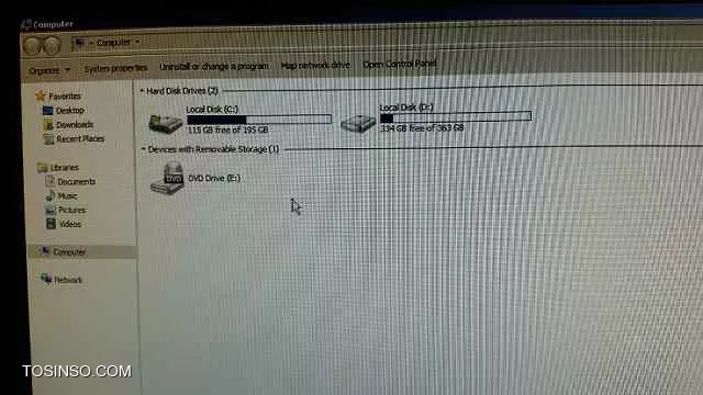 بر روی vm esxi سرور sql نصب هست حافظه هارد اشغال شده اش بیش از سه برابری هست که خود سرور نشون میده ( در عکس نشان داده شده) میدونید مشکل از کجاست؟؟ 
||https://tosinso.com/files/get/616aabd0-4cb8-49d8-869a-6653a844f3d3||
||https://tosinso.com/files/get/a92a5b35-854f-4ced-922b-bb9afe8af4b3||