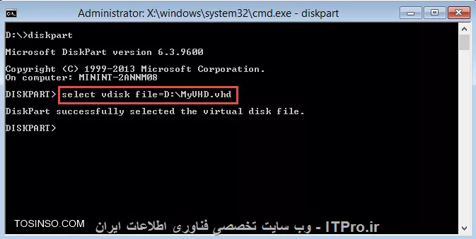 !! معرفی فایل های VHD و نصب ویندوز 8 بر روی آنها
درود به همه دوستان خوب ITPRO ، اگر تا به امروز با آموزش های دوره MCSA و ویندوز 8 با ما بوده باشید، حتما به یاد دارید که در جلسات پیش به بررسی پیش نیازهای لازم برای ویندوز 8 و نیز چگونگی نصب آن پرداختیم. در این جلسه اما قصد آموزش مبحث تازه ای به نام VHD File ها را خواهیم داشت. ولی پیش از شروع اجازه دهید تا کمی بیشتر به معرفی این قابلیت جدید مایکروسافتی بپردازیم.

VHD اختصار سر واژگان Virtual Hard Disk می باشد، و آن گونه که از نام آن پیداست، اشاره به هارد دیسک های مجازی دارد، هارد دیسکی که با استفاده از آن قادر خواهید بود تا همانند یک هارد دیسک واقعی و فیزیکی تمامی کارها از قبیل کپی یا حدف فایل، فرمت کردن، نصب ویندوز و موارد این چنینی را بر روی آن انجام دهید. این قابلیت جدید در سال 2009 و با معرفی ویندوز 7 وارد عرصه تکنولوژی های نوپا گردید. با این همه اما ممکن است این سوال برای شما پیش آمده باشد که واقعا دلیل استفاده از هارد دیسک مجازی چیست و چه کاربردهای می تواند داشته باشد؟ و این که مایکروسافت به چه علت این قابلیت را در سیستم عامل های خود گنجانده است؟ اگر مشتاق به دانستن موارد این چنینی باشید پس در ادامه نیز ما را همراهی نمایید.

فرض کنید برنامه ای دارید که قبلا در ویندوز 7 به خوبی کار می کرده است، اما اکنون و با نصب ویندوز 8  متوجه می شوید که برنامه اجرا نمی شود و یا پس از باز کردن آن با مدام با خطاهای متعددی روبرو می گردید و کلافه می شوید، سپس تصمیم می گیرید که ویندوز 8 را حذف و دوباره همان ویندوز 7  قدیمی را نصب کنید، اما به ناگاه پی می برید که بر روی هارد دیسکی که هم اکنون ویندوز 8  نصب شده است اطلاعات بسیار مهمی دارید و امکان گرفتن هیچ گونه نسخه پشتیبان هم برایتان در حال حاضر مقدور نیست. دیگر واقعا کلافه کلافه می شوید. پس در چنین شرایط بحرانی چاره کار چه می تواند باشد؟ درست حدس زدید، استفاده از هارد دیسک مجازی برای نصب یک ویندوز 7 بر روی آن، و نیز داشتن ویندوز 8 فعلی تان!

اگر بخواهیم به طور خیلی ساده به تشریح VHD بپردازیم، بایستی گفت که VHD نوع خاصی از فایل می باشد که با ایجاد و ساخت آن، ویندوز آن را به عنوان یک هارد دیسک جدید شناسایی کرده و افراد قادر خواهند بود تا تمامی کارهایی را که بر روی هارد دیسک های واقعی انجام می دهند با آن نیز انجام دهند، کارهایی از قبیل کپی یا حذف اطلاعات هارد دیسک، پارتیشن بندی، انتقال اطلاعات بر روی آن، و یا حتی نصب ویندوز و موارد مشابه دیگر. تنها با این تفاوت که دیگر خبری از وجود هارد دیسک واقعی و فیزیکی نخواهد بود و تمامی فرایندها به صورت مجازی صورت می پذیرد.

یعنی ما به کمک خود ویندوز و یا از طریق DVD نصب آن، ابتدا فایلی با پسوند vhd ساخته و ایجاد می کنیم، و آن گاه ویندوز آن فایل را به عنوان هارد دیسکی مجازی برایمان نمایش خواهد داد، که در نهایت نیز هر آن چه را که می توان با یک هارد دیسک فیزیکی واقعی انجام داد، با هارد دیسک مجازی مان نیز می توانیم انجام دهیم. اما شاید بتوان گفت اصلی ترین دلیل ایجاد و ساخت هارد دیسک مجازی، نصب سیستم عامل بر روی آن می باشد. پس افراد هارد دیسک مجازی را ایجاد می کنند تا بتوانند بر روی آن ویندوز نصب کنند. اجازه دهید این مثال را کمی بسط داده و روشن تر نماییم: یک هارد دیسک مجازی VHD را در نظر بگیرید که بر روی آن ویندوزی با تمامی برنامه های کاربردی از قبیل Microsoft Office, Photoshop و غیره را نصب کرده اید و برای روز مبادا کنار گذاشته اید.

حال اگر به هر دلیلی ویندوز فعلی تان دچار عیب و ایراد یا آسیبی گردد و دیگر همانند سابق برنامه ها بر روی آن اجرا نشود و یا به هنگام کار کردن با آن مدام با خطا مواجه گردید کافی ست تا به سراغ ویندوز نصب شده بر روی VHD رفته و بدون هیچ نگرانی با خیال راحت به کارتان ادامه دهید، و یا این که سناریویی را در نظر بگیرید که می خواهید پیش از نصب برنامه ای بر روی ویندوز اصلی تان، ابتدا آن را در محیط آزمایشی تست کنید. در نتیجه ویندوزی را بر روی هارد دیسک مجازی یا همان VHD  نصب می کنیم و سپس برنامه را بر روی آن تست می نماییم و پس از اطمینان حاصل کردن از سالم بودن برنامه و صحیح کار کردن آن،  اقدام به نصب برنامه مورد نظر بر روی ویندوز واقعی و اصلی مان می کنیم. اگر تا به اینجای امر و توضیحات اولیه را به خوبی درک کرده باشید، پس در ادامه نیز با ما همراه شوید تا ببینیم که چگونه می توان هارد دیسکی مجازی ایجاد و سپس بر روی آن ویندوز نصب کنیم.

!! نحوه ایجاد فایل VHD (هارد دیسک مجازی)
برای ساخت فایل VHD می توان به دو طریق عمل کرد:
1. با استفاده از خود ویندوز 8  و کنسول Computer Management
2. با استفاده از DVD ویندوز 8 و کنسول Command Prompt
ما ابتدا به آموزش نحوه ایجاد آن از طریق ویندوز 8 می پردازیم.

!! ایجاد فایل VHD به وسیله ویندوز 8
برای این که از طریق خود ویندوز فایل VHD و هارد دیسک مجازی ایجاد کنیم، می بایست مراحل زیر را گام به گام انجام دهید:
• ابتدا به Control Panel رفته و Administrative Tools را باز می کنیم. سپس بر روی Computer Management دابل کلیک کرده تا باز شود
• در قسمت سمت چپ، بر روی Disk Management کلیک کرده تا تمامی هارد دیسک های موجود بر روی کامپیوتر را مشاهده نمایید (تصویر زیر)
<center>
||http://tosinso.com/files/get/5482b1dc-0472-4820-a087-94029617bb3e||
<center>

• سپس، از منوی Action بر روی گزینه Create VHD کلیک کرده تا فایل VHD خود را ایجاد نماییم.
<center>
||http://tosinso.com/files/get/fed87279-6a1e-4f32-975f-63b07041f9eb||
<center>
• در صفحه ای که در بالا نیز می بینید، پس از کلیک بر روی Create VHD برایمان باز خواهد شد، با دادن یک مسیر دلخواه و نام فایل، و نیز میزان حجمی که برای فایل VHD مد نظرمان می باشد، در نهایت بر روی OK کلیک می کنیم تا فایل VHD ایجاد گردد. به عنوان نمونه فایلی که من ایجاد کرده ام MyVHD.vhd نام دارد. دیگر گزینه های موجود در این صفحه را نیز با مقدارهای پیش فرض پذیرفته و تغییری نمی دهیم. 

• اکنون که فایل VHD برایمان ایجاد شد، اگر مجددا به Disk Management مراجعه نمایید، مشاهده خواهید کرد که هارد دیسک جدیدی به لیست هارد دیسک های پیشین اضافه گردیده است. ما نیز برای این که بتوانیم از این هارد دیسک جدید که همان هارد دیسک مجازی مان می باشد استفاده نماییم با راست کلیک بر روی آن و سپس انتخاب گزینه Initialize ،  دیسک را اصطلاحا آماده بهره برداری می نماییم. (تصویر زیر)
<center>
||http://tosinso.com/files/get/1da16166-8f4f-4781-bf9b-334d2bfe4e99||
||http://tosinso.com/files/get/02d1d23e-f9d0-4408-9c5c-1232cd5b8727||
<center>
• حال که دیسک با موفقیت آماده سازی شده است، بایستی آن را فرمت کنیم تا از این پس بتوان بر روی آن اطلاعات نوشت یا حذف کرد، و یا حتی ویندوز نصب بنماییم. بدین منظور از لیست دیسک های موجود بر روی دیسکی که هم اکنون و طی مراحل بالا ایجاد کردیم راست کلیک کرده و گزینه New Simple Volume را انتخاب می نماییم.
<center>
||http://tosinso.com/files/get/9d185be8-adc8-42d8-9be5-ff22389bedf4||
<center>
• پس از انجام مراحل بالا، بقیه مراحل را مانند تصاویر زیر به ترتیب انجام دهید تا مراحل فرمت کردن دیسک مجازی با موفقیت انجام پذیرد
<center>
||http://tosinso.com/files/get/224a618c-1291-400e-a663-4e9578923c4d||
||http://tosinso.com/files/get/b8a094f0-0f07-4dba-af5f-f3ae37ff6689||
||http://tosinso.com/files/get/3ebbb128-53f9-491f-9ee5-b0cf6ee909eb||
||http://tosinso.com/files/get/9963eaac-e4fa-461d-96a0-b001f382b9e2||
||http://tosinso.com/files/get/329eb1d6-7aea-46ca-983d-1c9a9cc26a7d||
<center>
هم اکنون مراحل ساخت هارد دیسک مجازی ما در اینجا به پایان رسیده است و موفق شدیم تا آن را  فرمت نیز نماییم. حال اگر به Computer بروید، مشاهده خواهید کرد که درایوی جدید به لیست درایوهای فعلی مان اضافه شده است. (تصویر زیر) 
<center>
||http://tosinso.com/files/get/96f8f87b-39b6-4d10-863f-94c7ea2c27f7||
<center>
درایوی که در بالا می بینید همان درایو VHDست که قصد نصب ویندوز بر روی را آن داریم. از آنجا که مراحل تا بدین قسمت با موفقیت به پیش رفته است، در نتیجه DVD ویندوز را بر روی DVD-ROM کامپیوتر قرار می دهیم و کامپیوتر را ریستارت کرده تا شروع به نصب ویندوز بر روی فایل VHD کنیم. در نتیجه بعد از ریستارت شدن کامپیوتر و بوت کردن آن، مراحل را گام به گام و طبق شکل زیر جلو می رویم:
<center>
||http://tosinso.com/files/get/3c6df564-ed35-4945-ba18-bd6dcc007e01||
||http://tosinso.com/files/get/a0eff813-2179-4453-828b-4aa1f84e533b||
<center>
پس از این که DVD ویندوز کاملا بوت شده و صفحه خوش آمد گویی برای نصب ظاهر گردید، ما نیز با فشردن کلیدهای Shift و F10  وارد محیط CMD می شویم تا هارد دیسک مجازی را برای فرایند نصب معرفی نماییم، چرا که به صورت پیش فرض هارد دیسک مجازی در لیست هارد دیسک های واقعی برای نصب نبوده و ظاهر نخواهد شد (تصویر زیر). 
<center>
||http://tosinso.com/files/get/ce5c7404-e4ed-4b17-bfd4-9c948545588b||
<center>
با باز شدن صفحه CMD، ابتدا فرمان diskpart را تایپ و سپس با زدن کلید Enter وارد محیط diskpart می شویم
<center>
||http://tosinso.com/files/get/3de6790d-8f10-4dd0-a3df-d718d5f9715d||
<center>
سپس با اجرای دستور زیر ابتدا هارد دیسک فیزیکی مان را انتخاب، و آن گاه هارد دیسک مجازی را که پیش تر در ویندوز ساخته ایم را برای ادامه کار انتخاب می نماییم و کلید Enter را فشار می دهیم. دستور انتخاب فایل هارد دیسک مجازی در زیر آمده است:
<left>
select vdisk file= D:\My VHD.vhd
<left>
<center>
||http://tosinso.com/files/get/7bcac5f0-b40e-4c54-a4f4-24f5877ad828||
<center>
همان طور هم که در تصویر بالا مشاهده می نمایید فایل VHD که قبلا در ویندوز ساخته بودیم با موفقیت انتخاب گردید.قسمت بعد متصل کردن هارد دیسک مجازی و نمایش داده شدن آن در لیست هارد دیسک های موجود خواهد بود. بدین منظور از فرمان attach vdisk کمک می گیریم.
<center>
||http://tosinso.com/files/get/70eaf54f-1148-4b47-bcc5-2d110c34f60a||
<center>
تا به اینجای کار توانسته ایم هم هارد دیسک مجازی که قبلا ساخته ایم را برای نصب لود کنیم، و هم آن را به لیست هارد دیسک های موجود اضافه نماییم. گام بعدی ساخت یک پارتیشن از نوع Primary برای نصب ویندوز بر روی آن می باشد. بدین منظور با استفاده از فرمان create partition primary پارتیشن مربوطه را بر روی هارد دیسک مجازی ایجاد می کنیم (تصویر زیر)
<center>
||http://tosinso.com/files/get/0537670c-ee0f-41f9-b8f1-b3634dc45d1d||
<center>
حال که پارتیشن Primary خود را نیز ایجاد نمودیم، بایستی آن را برای نصب ویندوز هم فرمت نماییم. بدین منظور با استفاده از فرمان format fs=ntfs آن را با فایل سیستم NTFS که برای نصب ویندوز 8 ضروری می باشد فرمت می کنیم:
<center>
||http://tosinso.com/files/get/046dbdf1-a156-41d6-bc4a-942026884fe4||
<center>
تقریبا تا اینجای کار، مراحل اصلی پایان پذیرفته است. پس با بستن صفحه CMD، مراحل نصب را به صورت عادی و با زدن دکمه Next ادامه می دهیم تا به قسمت انتخاب درایوها برای نصب ویندوز برسیم. ضمن این که اگر هنوز با فرایند نصب ویندوز 8 به خوبی آشنا نیستید می توانید به |این لینک::https://tosinso.com/articles/40530/%d8%a2%d9%85%d9%88%d8%b2%d8%b4-%d8%b1%d8%a7%db%8c%da%af%d8%a7%d9%86-%d9%88%db%8c%d9%86%d8%af%d9%88%d8%b2-8-%d8%a8%d9%87-%d8%b5%d9%88%d8%b1%d8%aa-%da%af%d8%a7%d9%85-%d8%a8%d9%87-%da%af%d8%a7%d9%85| مراجعه نمایید.
اکنون همان گونه که در تصویر زیر نیز مشاهده می کنید، یک هارد دیسک جدید به لیست هارد دیسک های فیزیکی موجود بر روی کامپیوتر اضافه گردیده که همان هارد دیسک مجازی VHD می باشد. 
<center>
||http://tosinso.com/files/get/796290d0-b4fa-4802-8f98-e6824f967822||
<center>
از این مرحله به بعد، دیگر تمامی پروسه نصب ویندوز کاملا عادی و مشابه عملیات نصب بر روی هارد دیسک های واقعی خواهد بود.ما فرض را بر این خواهیم گرفت که از این مرحله به بعد و پروسه نصب را خودتان انجام خواهید داد تا در نهایت ویندوز با موفقیت بر روی دیسک مجازی VHD نصب شود.پس از اینکه عملیات نصب با موفقیت به پایان رسید و کامپیوتر ریستارت شد، هنگام نمایش منوی بوت مشاهده خواهید کرد که به غیر از ویندوز اصلی که بر روی هارد دیسک فیزیکی نصب شده است، یک ویندوز دیگر با نام Windows 8.1 VHD هم مشاهده می گردد، که در واقع همان ویندوزی ست که بر روی هارد دیسک مجازی مان نصب کردیم، و با انتخاب آن می توان وارد آن شد و همانند ویندوزهای معمولی با آن مشغول به کار شد، تنها با این تفاوت که از روی هارد دیسک مجازی در حال اجراست.
<center>
||http://tosinso.com/files/get/33d91b60-d266-46ec-872d-5b30a81562f6||
<center>
<left>
شاد باشید و سربلند
<left>

نویسنده : اسحاق احمدپور
منبع :| جزیره سرویس های شبکه مایکروسافت وب سایت توسینسو::https://tosinso.com/microsoft|
هرگونه نشر و کپی برداری بدون ذکر منبع و نام نویسنده دارای اشکال اخلاقی است