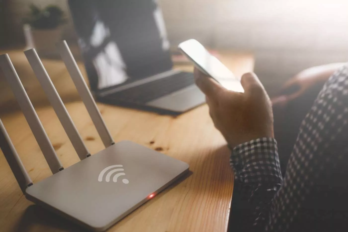 اکسس پوینت (Access Point) چیست؟ از عملکرد و کاربرد تا خرید بهترین