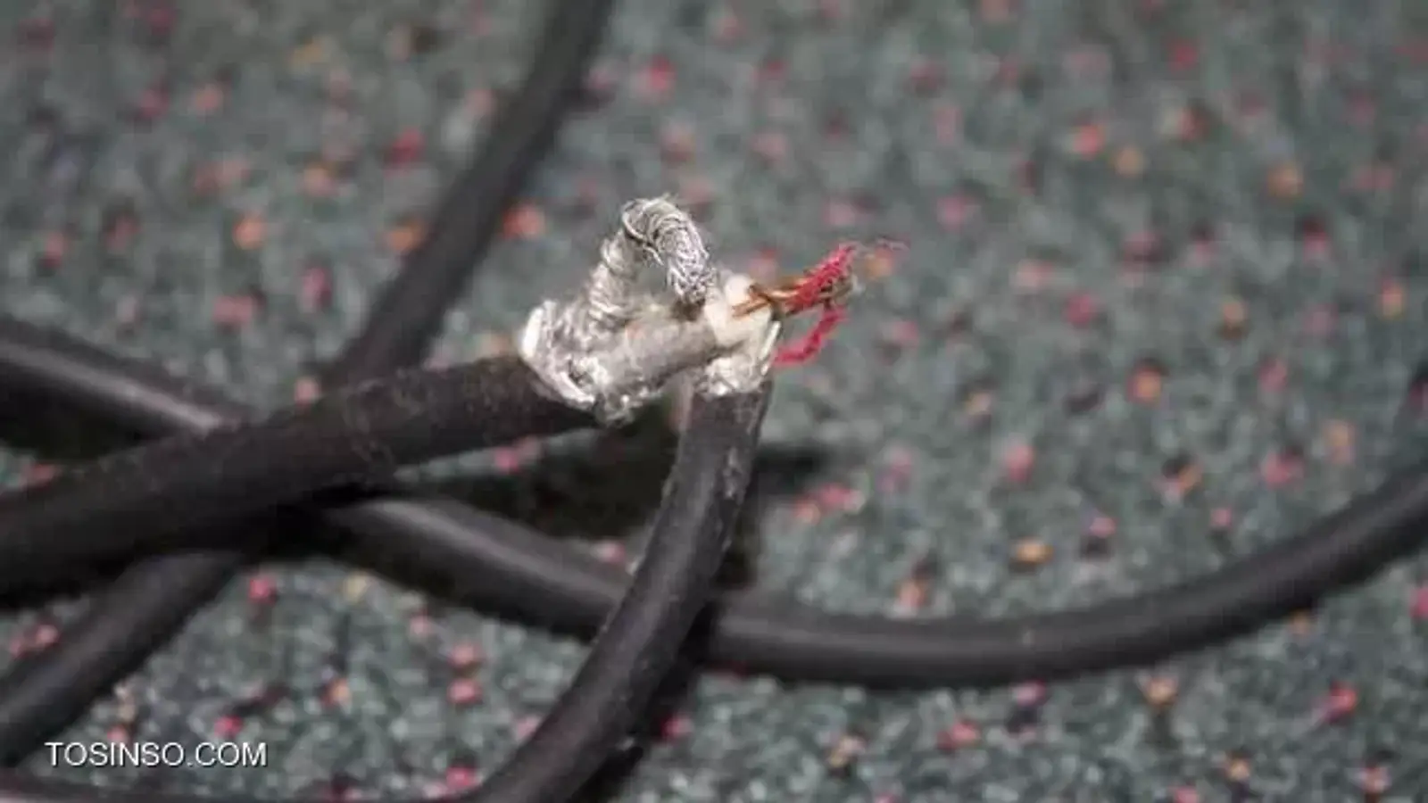 1 نکته مهم در کاهش نویز خطوط تلفن و PBX که باید بدانید