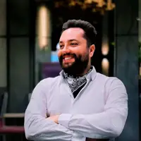 وحید ایران نژاد