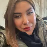 زهرا علیخانی