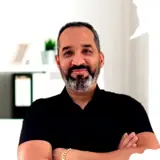 علی  منصوری