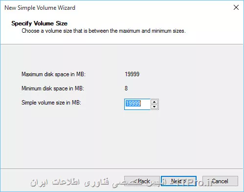 روی Disk راست کلیک میکزنی و اولین گزینه یعنی initialize Disk میزنی البته به شرطی که قبلاً initialize نشده باشه
||http://icdl.tosinso.com/files/get/6004ef9d-cc9d-455a-8f71-0f2d77821e6b||
وقتی initialize Disk  رو زدی ازت میخواد دیسک شما MBR باشه یا GPT توضیحات بیشتر در این خصوص لینک زیر:
* |تفاوت واقعی GPT و MBR در چیست ؟ ::https://tosinso.com/articles/7152/%d8%aa%d9%81%d8%a7%d9%88%d8%aa-GPT-%d9%88-MBR-%d8%af%d8%b1-%da%86%db%8c%d8%b3%d8%aa%d8%9f-%d8%a8%d9%87-%d8%b2%d8%a8%d8%a7%d9%86-%d8%b3%d8%a7%d8%af%d9%87|
شبیه به تصویر زیر برات باز میشه
||http://tosinso.com/files/get/61e01a7f-79a2-45ca-adca-276e4f691b5c||
وقتی انتخاب کردی و initialize شد حالا نوبت به پارتیشن بندی هست همون جا که زده Unallocated راست کلیک کن و اولین گزینه یعنی New Partition و یا New Simplle Volume رو انتخاب کن
||http://icdl.tosinso.com/files/get/4344b0c8-ba4c-4dff-bd45-a75fe540e35f||
سپس با یه wizard که همش NEXT داره روبرو میشی 
||http://icdl.tosinso.com/files/get/28c29238-0ff9-4e14-8f64-ca838eab9767||
پس از next ازتون مقدار فضایی رو میخواد که به اولین پارتیشن این هارد میخوایید بدید رو میپرسه اگر تغییری ندید و net کنید یعنی کل هارد رو به یک پارتیشن میخوایید تبدیل کنید این عدد بر حسب  MB تعیین میشه
||http://icdl.tosinso.com/files/get/d15bf9fe-d0c7-45a1-8541-b7de162f5426||
قدم بعدی اختصاص دادن یکی از حروف الفبا به اون پارتیشن هست که اسمش Drive Letter هست 
||http://icdl.tosinso.com/files/get/a6a91ea8-4467-4140-9471-97afc3ea66c6||
در پنجره جدید و پس از NEXT از لیست کشویی اول گزینه NTFS را انتخاب کنید و از لیست کشویی دوم گزینه Default را انتخاب کنید. در قسمتVolume Label میتوانید یک نام برای درایو خود تایپ کنید. مثلا من نام درایوم را Data تایپ میکنم. سپس مربع اولی را که نوشتهPerform a quick format ( یعنی فرمت کردن سریع ) را چک مارک کنید یعنی علامت دار کنید و مربع دومی را به حال خود باقی بگذارید و سپس روی گزینه Next کلیک کنید. 
||http://icdl.tosinso.com/files/get/914fcd34-180f-4ff0-9ad1-14715760d6d8||
یک خلاصه ای از وضعیت رو مشاهده میکنید سپس بر روی کلید Finish کلیک کنید 
||http://icdl.tosinso.com/files/get/d3c9960e-5a96-47d6-85c7-1bab7e33e0d1||
اگر نمیخوایید تمام حجم برای یک درایو باشه پس از finish در همونجا خواهید دید که مجدد کنار پارتیشن جدیدتون فضای مشکی رنگی هست که unallocated هست مشابه مراحل قبل میتونید پارتیشن جدید بهش اختصاص بدید.
موفق باشید.