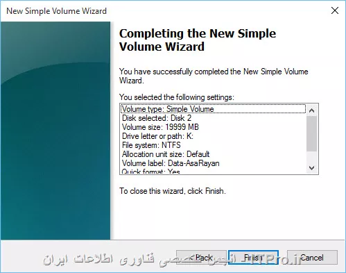 روی Disk راست کلیک میکزنی و اولین گزینه یعنی initialize Disk میزنی البته به شرطی که قبلاً initialize نشده باشه
||http://icdl.tosinso.com/files/get/6004ef9d-cc9d-455a-8f71-0f2d77821e6b||
وقتی initialize Disk  رو زدی ازت میخواد دیسک شما MBR باشه یا GPT توضیحات بیشتر در این خصوص لینک زیر:
* |تفاوت واقعی GPT و MBR در چیست ؟ ::https://tosinso.com/articles/7152/%d8%aa%d9%81%d8%a7%d9%88%d8%aa-GPT-%d9%88-MBR-%d8%af%d8%b1-%da%86%db%8c%d8%b3%d8%aa%d8%9f-%d8%a8%d9%87-%d8%b2%d8%a8%d8%a7%d9%86-%d8%b3%d8%a7%d8%af%d9%87|
شبیه به تصویر زیر برات باز میشه
||http://tosinso.com/files/get/61e01a7f-79a2-45ca-adca-276e4f691b5c||
وقتی انتخاب کردی و initialize شد حالا نوبت به پارتیشن بندی هست همون جا که زده Unallocated راست کلیک کن و اولین گزینه یعنی New Partition و یا New Simplle Volume رو انتخاب کن
||http://icdl.tosinso.com/files/get/4344b0c8-ba4c-4dff-bd45-a75fe540e35f||
سپس با یه wizard که همش NEXT داره روبرو میشی 
||http://icdl.tosinso.com/files/get/28c29238-0ff9-4e14-8f64-ca838eab9767||
پس از next ازتون مقدار فضایی رو میخواد که به اولین پارتیشن این هارد میخوایید بدید رو میپرسه اگر تغییری ندید و net کنید یعنی کل هارد رو به یک پارتیشن میخوایید تبدیل کنید این عدد بر حسب  MB تعیین میشه
||http://icdl.tosinso.com/files/get/d15bf9fe-d0c7-45a1-8541-b7de162f5426||
قدم بعدی اختصاص دادن یکی از حروف الفبا به اون پارتیشن هست که اسمش Drive Letter هست 
||http://icdl.tosinso.com/files/get/a6a91ea8-4467-4140-9471-97afc3ea66c6||
در پنجره جدید و پس از NEXT از لیست کشویی اول گزینه NTFS را انتخاب کنید و از لیست کشویی دوم گزینه Default را انتخاب کنید. در قسمتVolume Label میتوانید یک نام برای درایو خود تایپ کنید. مثلا من نام درایوم را Data تایپ میکنم. سپس مربع اولی را که نوشتهPerform a quick format ( یعنی فرمت کردن سریع ) را چک مارک کنید یعنی علامت دار کنید و مربع دومی را به حال خود باقی بگذارید و سپس روی گزینه Next کلیک کنید. 
||http://icdl.tosinso.com/files/get/914fcd34-180f-4ff0-9ad1-14715760d6d8||
یک خلاصه ای از وضعیت رو مشاهده میکنید سپس بر روی کلید Finish کلیک کنید 
||http://icdl.tosinso.com/files/get/d3c9960e-5a96-47d6-85c7-1bab7e33e0d1||
اگر نمیخوایید تمام حجم برای یک درایو باشه پس از finish در همونجا خواهید دید که مجدد کنار پارتیشن جدیدتون فضای مشکی رنگی هست که unallocated هست مشابه مراحل قبل میتونید پارتیشن جدید بهش اختصاص بدید.
موفق باشید.