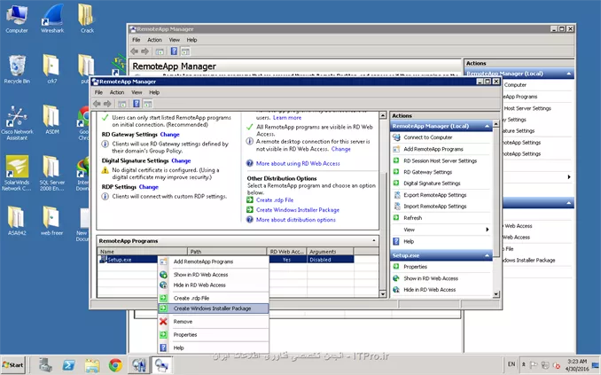 راحتترین راه ممکن اینه که از remoteapp manager خود ویندوز سرور استفاده کنی و خروجی .msi نرم افزار مورد نظرتو به دست بیاری .
||http://network.tosinso.com/files/get/d47e9ea5-2438-49c1-81e4-d0f57ba2b40f||

کار کردن باهاش خیلی خیلی راحته فقط کافیه که نرم افزار را اجرا کنی ( start--> administrative tools -->remote desktop services --> remoteapp manager )  و در پنل پایینی ابزار ( remote app program ) فایل exe مورد نظر را اضافه کنی و بعد هم گزینه create windows installer package را انتخاب کنی و فایل msi را هر جا که خواستی ذخیره کنی 

البته دوست عزیز مد نظر داشته باش که حتما فایل msi را باید در کنار فایلهای اصلی بگذاری و تو محیط دامین ازشون استفاده بکنی . موفق باشی 