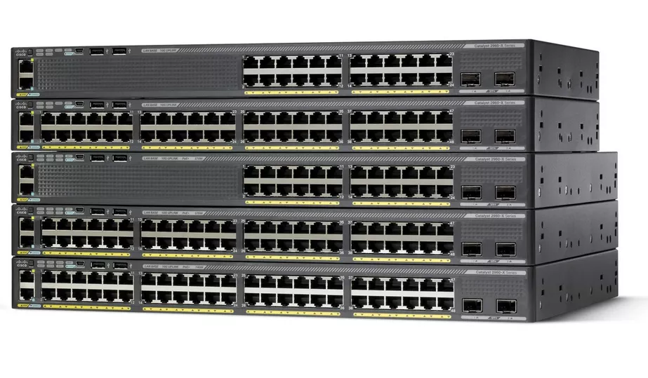 سوئیچ شبکه چیست؟ آشنایی با عملکرد ، انواع و کاربرد Switch شبکه